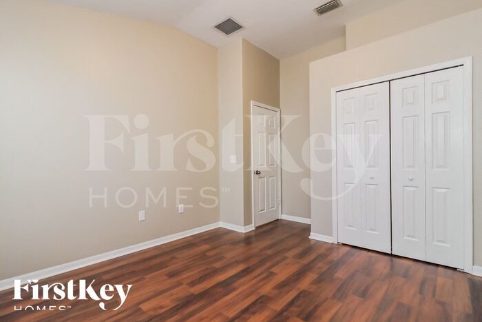 Building Photo - 31421 Glendalough Way