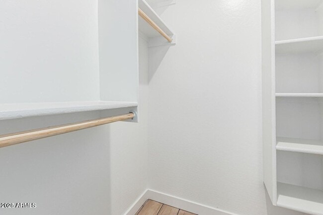 Building Photo - 150 N 88th Pl