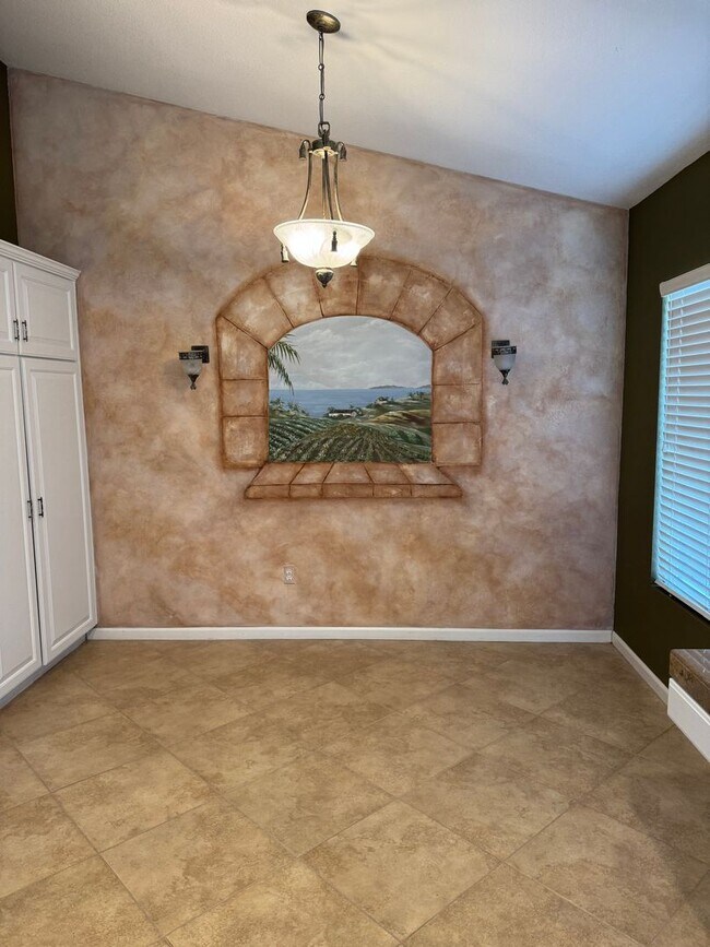 Building Photo - DEL WEBB 55+ Adult Community in Roseville!