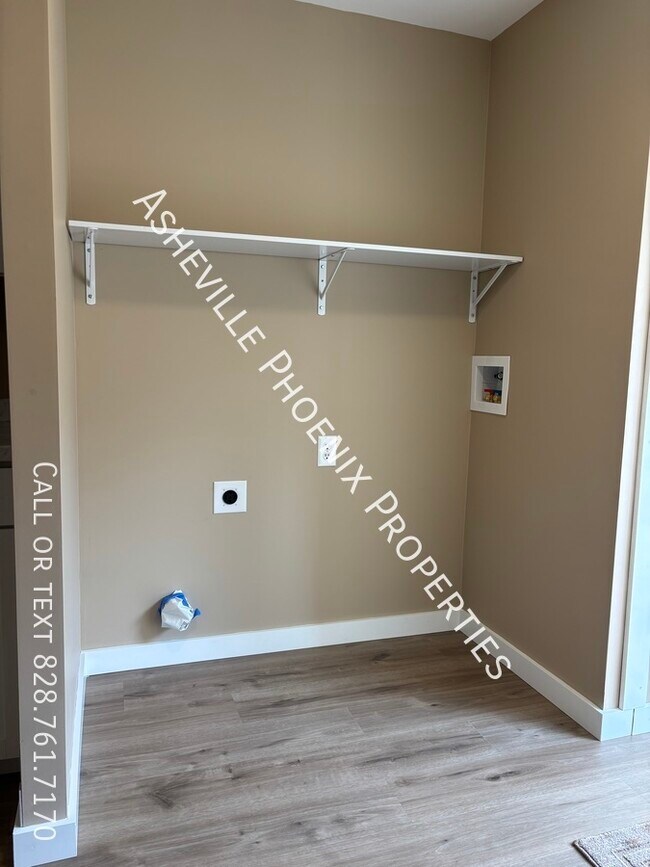 Building Photo - 4083 New Leicester Hwy