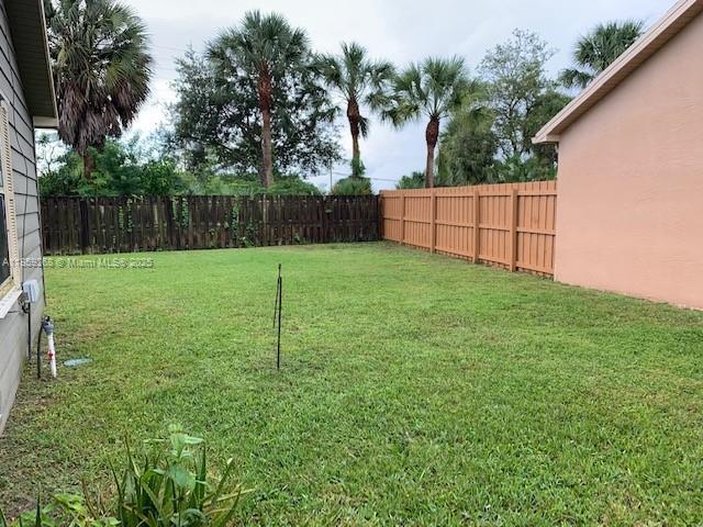 Building Photo - 11182 Sacco Dr