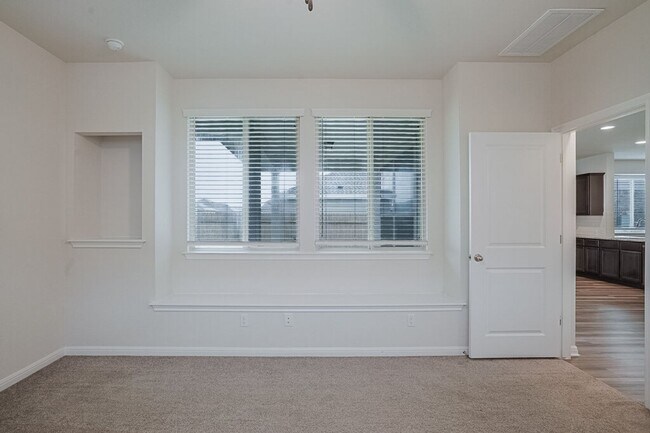 Building Photo - 237 Arabian Colt Dr