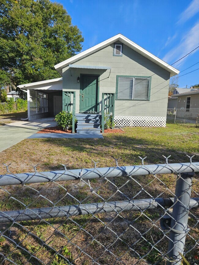 Building Photo - 1363 Tioga Ave.