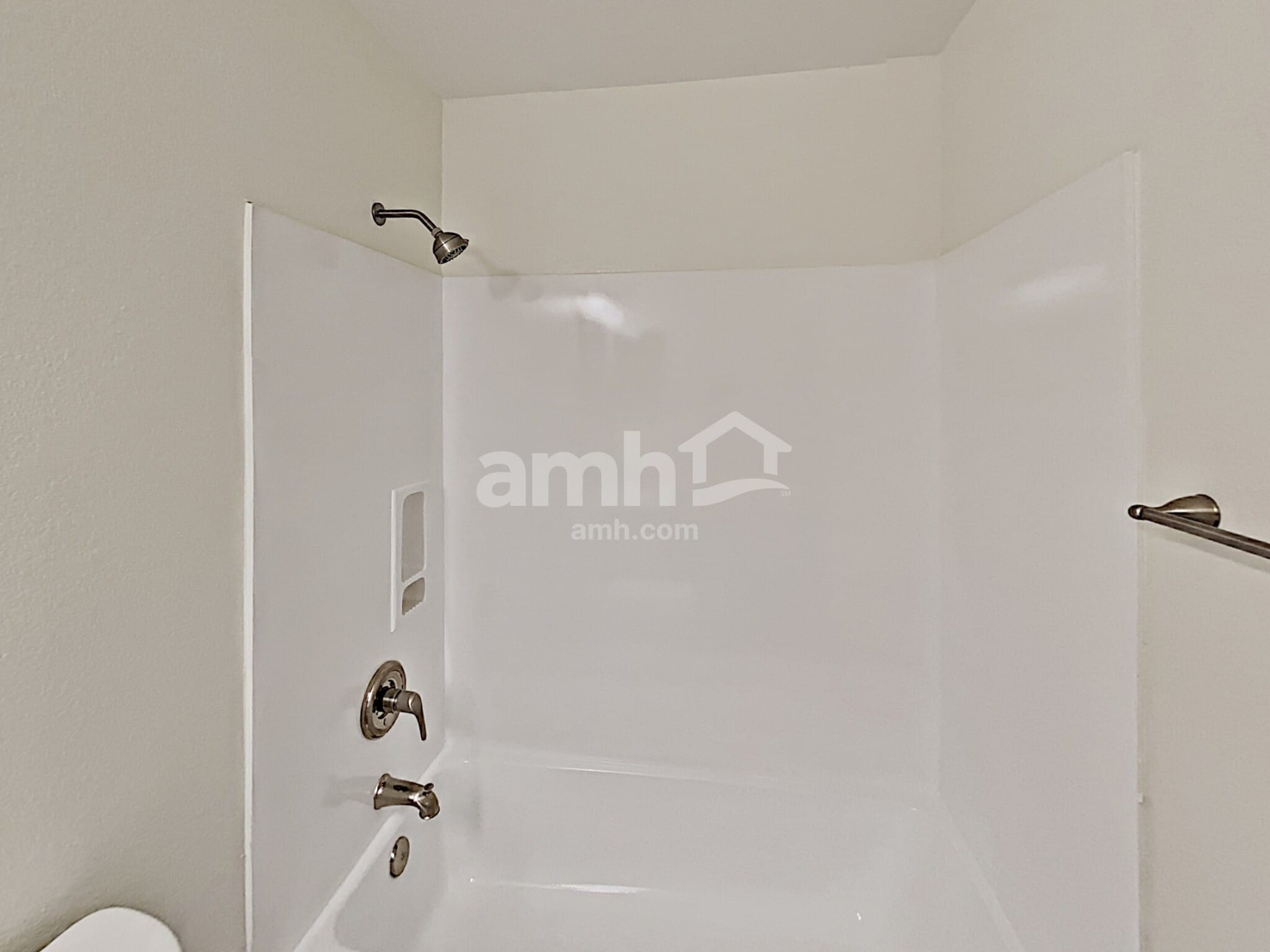 Building Photo - 2202 E Arabian Dr