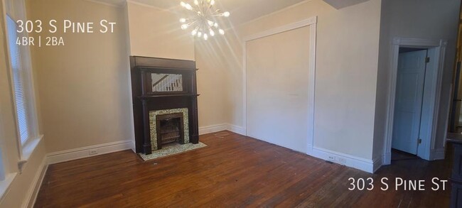 Building Photo - HUGE 4 BD: 5 Min Walk to VCU