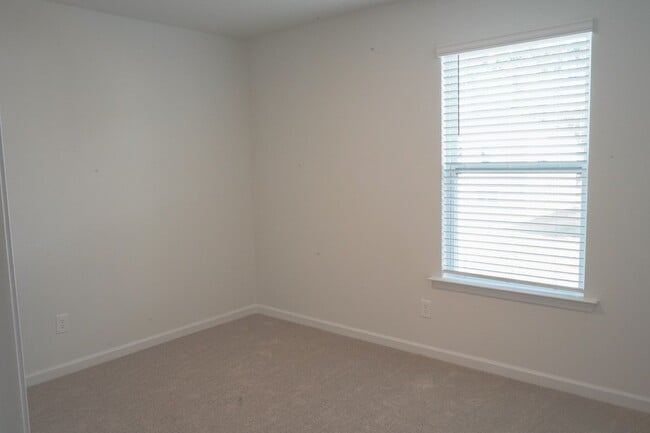 Building Photo - Available Soon!