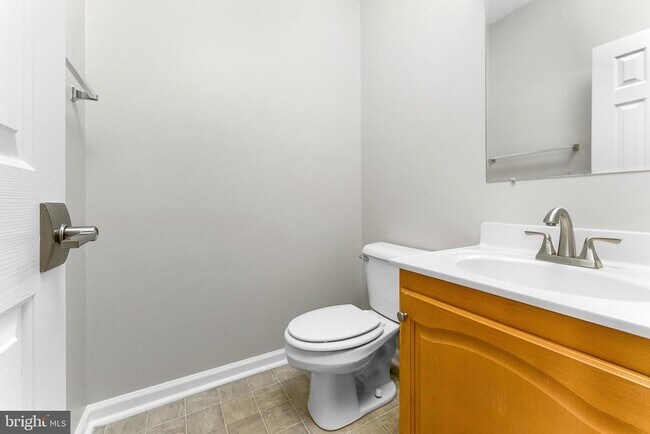 Building Photo - 46 Glacier Way