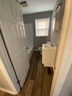 Building Photo - 2638 Summit Ave