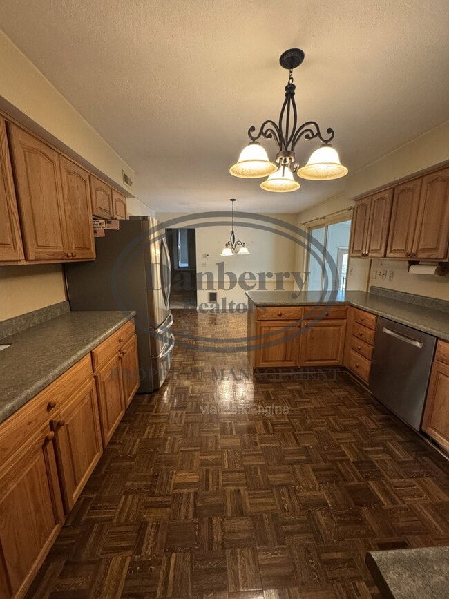 Building Photo - 4258 Co Rd 140