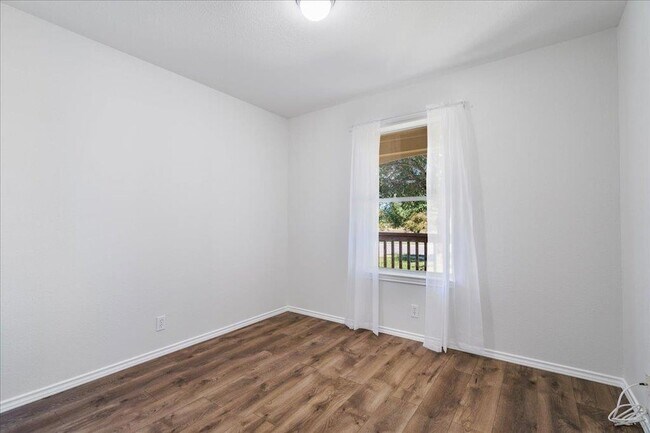 Building Photo - 304 Watergate Way