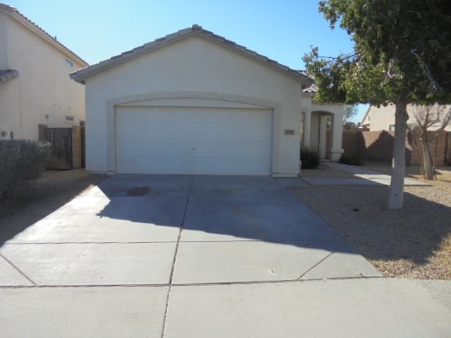 Building Photo - 12725 W Cheery Lynn Rd