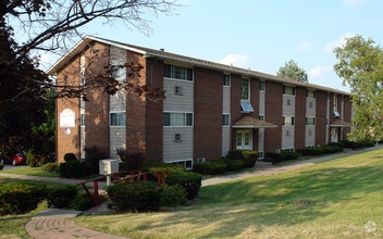Building Photo - The Alps at Swiss Village