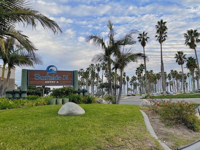 Building Photo - Surfside IV | Port Hueneme | 2 Bedroom + 2...