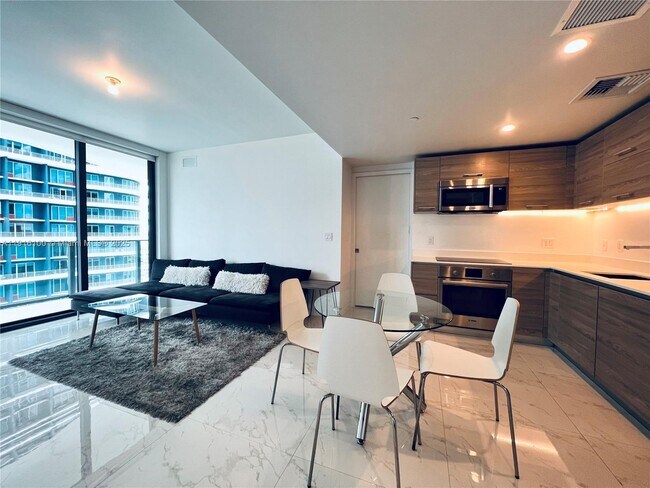 Building Photo - 1300 S Miami Ave