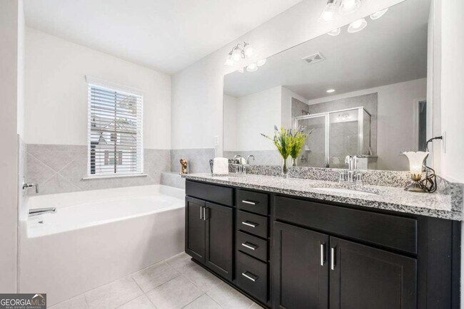 Building Photo - 7822 Canterbury Ct