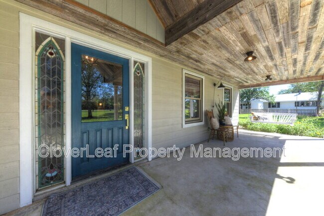 Building Photo - 28035 Delafield Dr