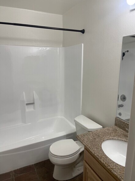 Building Photo - 18645 Hatteras St