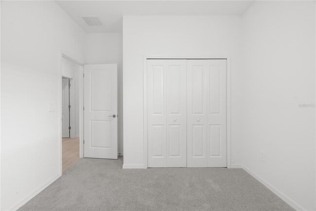 Building Photo - 18170 Pleasantview Blvd