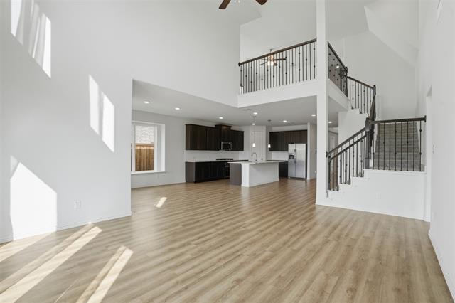 Building Photo - 1216 Rosebay Dr