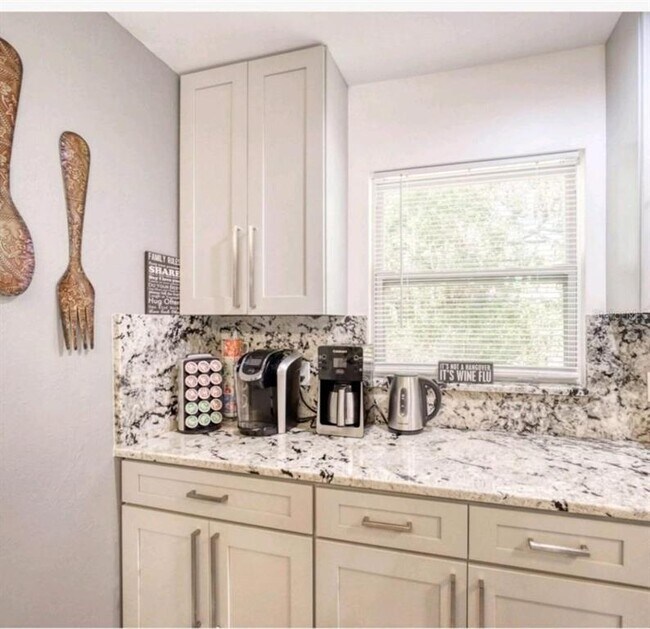 Building Photo - 5153 Miller Bayou Dr