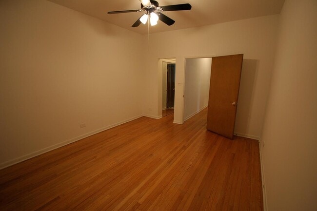 Interior Photo - Harper Court