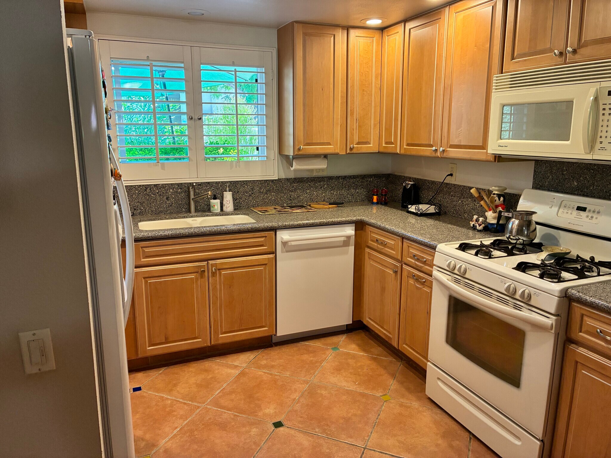Building Photo - 1254 Tiffany Cir S