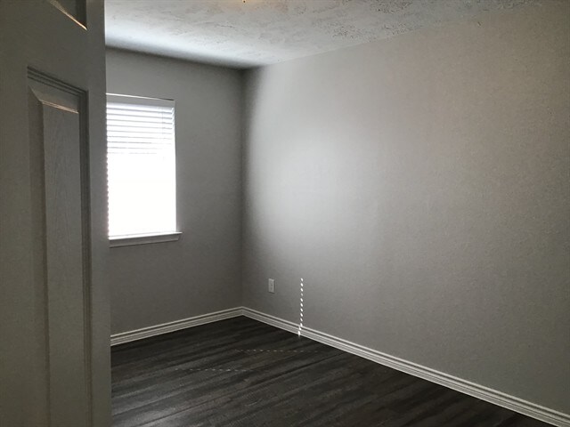 Building Photo - 5026 Chase Stone Dr