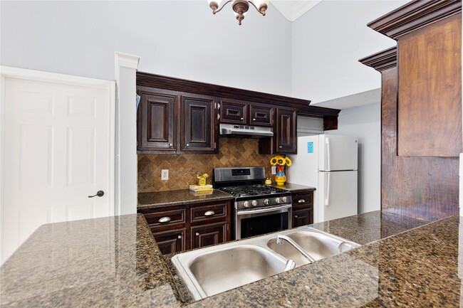 Building Photo - 11514 Gullwood Dr