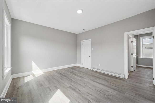 Building Photo - 1525 Morris St