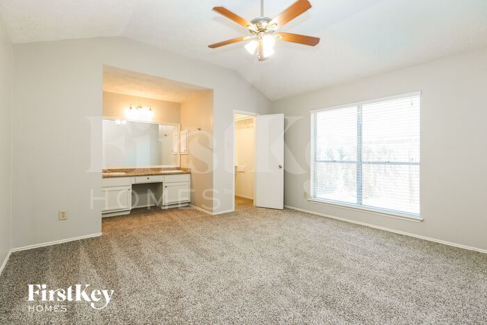 Building Photo - 6027 Woodmancote Dr