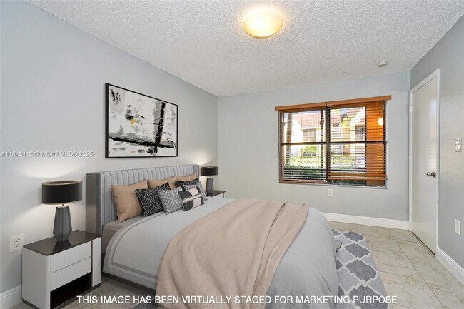 Building Photo - 15560 SW 104th Terrace