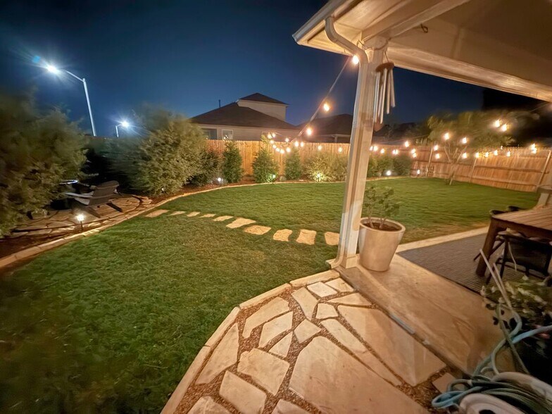 Building Photo - 148 Callado Cir