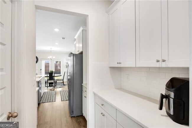 Building Photo - 1127 Trident Maple Chase