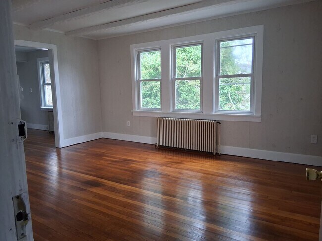 Building Photo - 239 Atlantic St