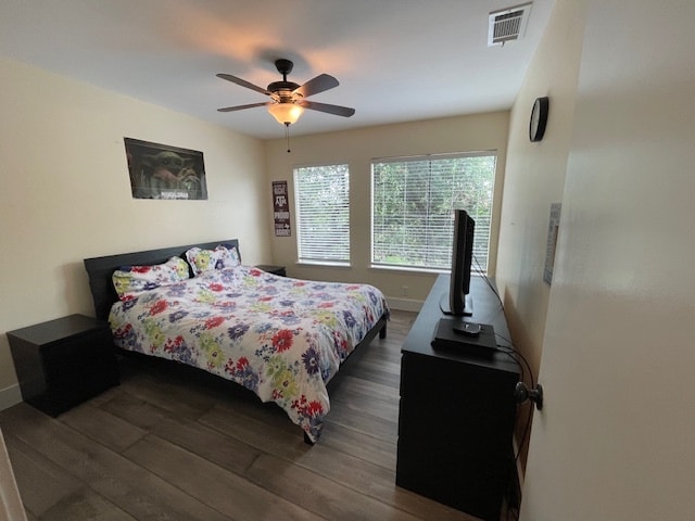 Room 3 - 107 Litchfield Ln
