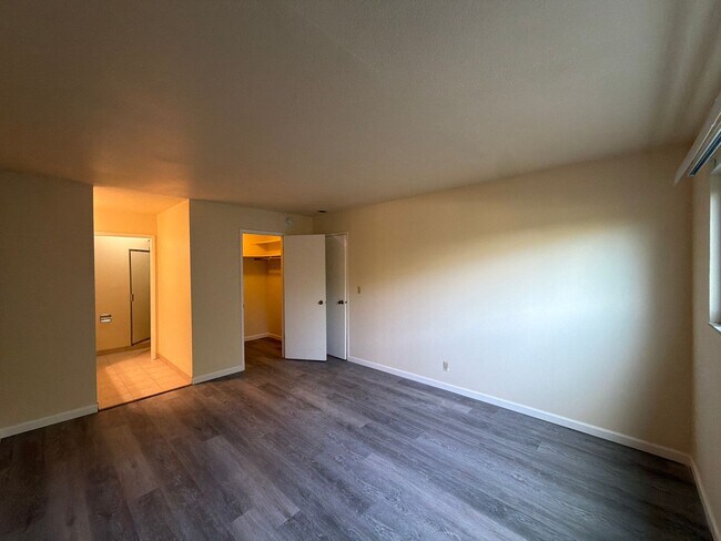 Building Photo - 3612 Jamison Way