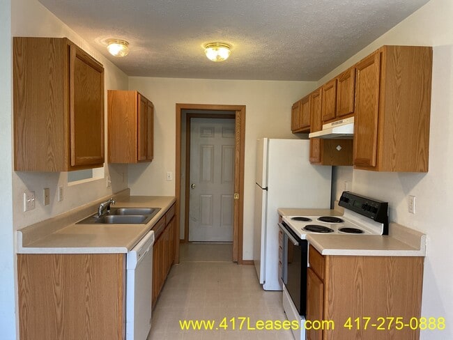 Building Photo - 1713 Windmill Way