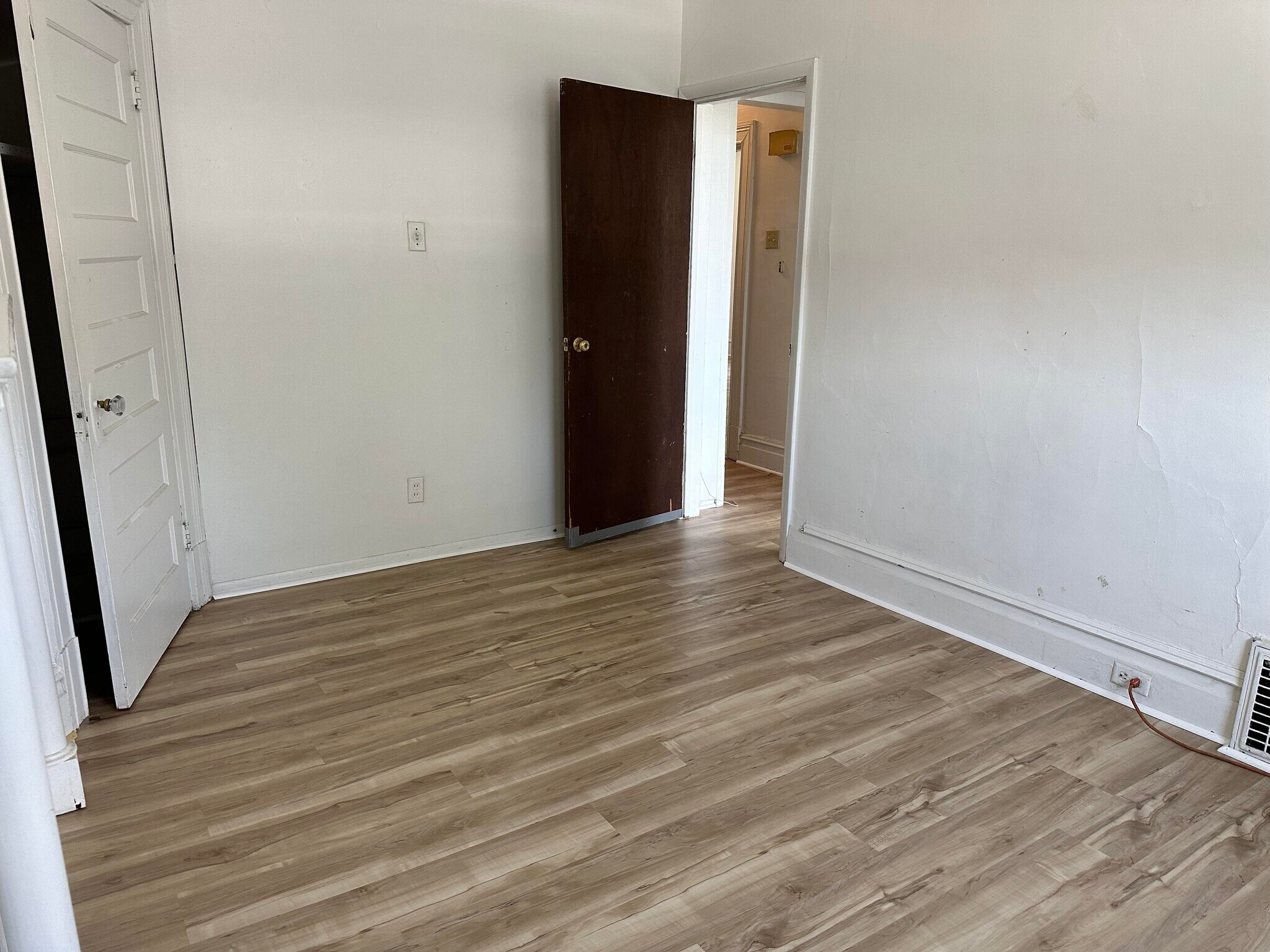 Building Photo - 5704 Darlington Rd