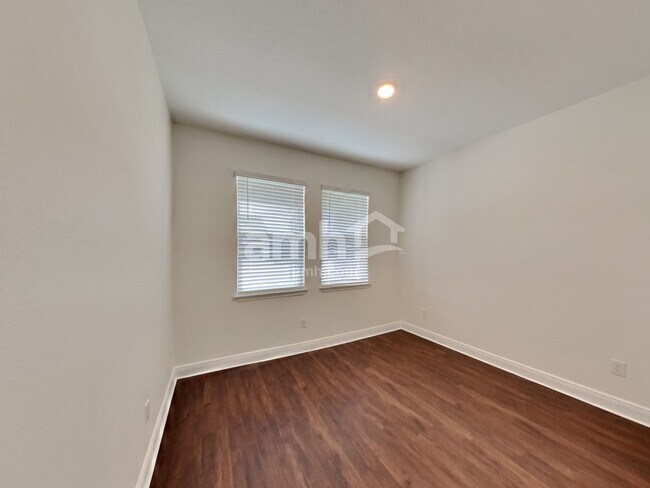 Building Photo - 6301 Emerald Hls Wy