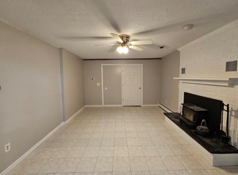 Building Photo - 35 Evers St