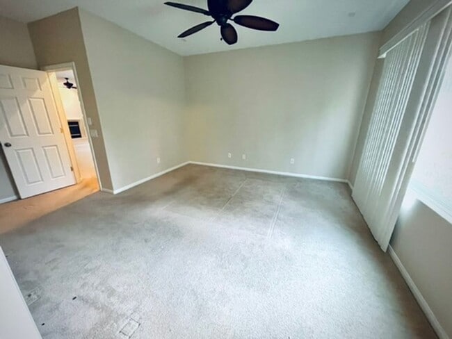 Building Photo - Newly Updated Single-Story in Southern Highlands