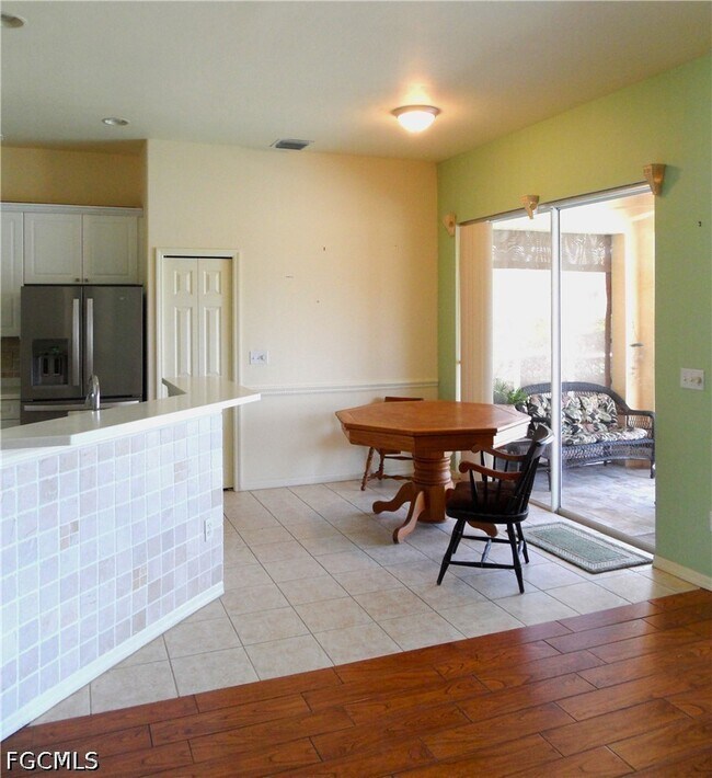 Building Photo - 13011 Silver Sands Dr