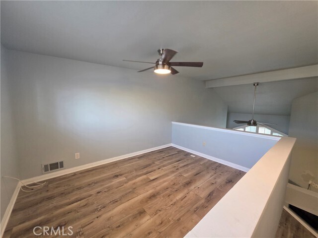 Building Photo - 5525 Canoga Ave