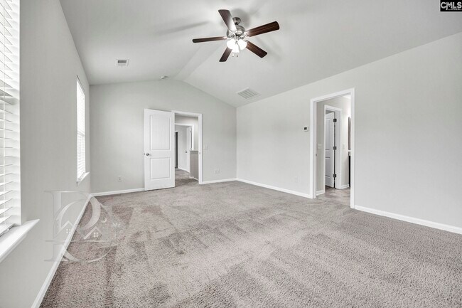 Building Photo - 629 Kimpton Dr