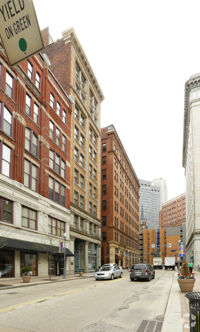 Building Photo - The William