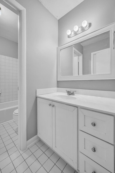 Building Photo - 214 Old Hickory Blvd