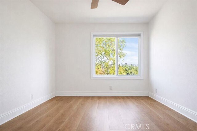 Building Photo - 4 Tory