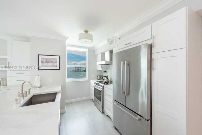 Building Photo - 90 Alton Rd