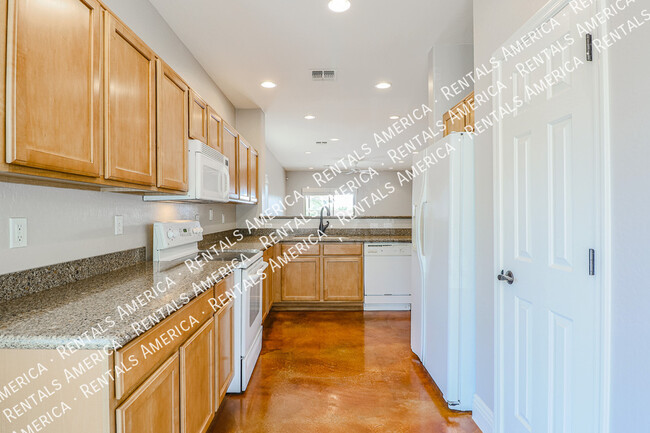 Building Photo - 33620 N 26th Ave