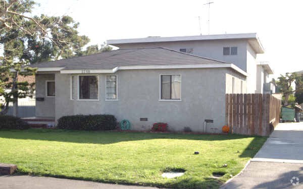 Primary Photo - 2708 Andreo Ave